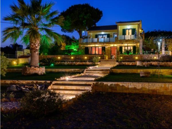 Rikas Villa Porto Heli Exterior photo